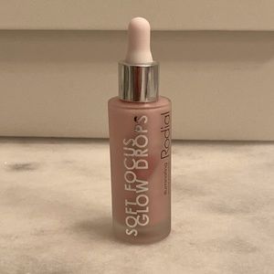 Rodial Soft Focus Glow Drops